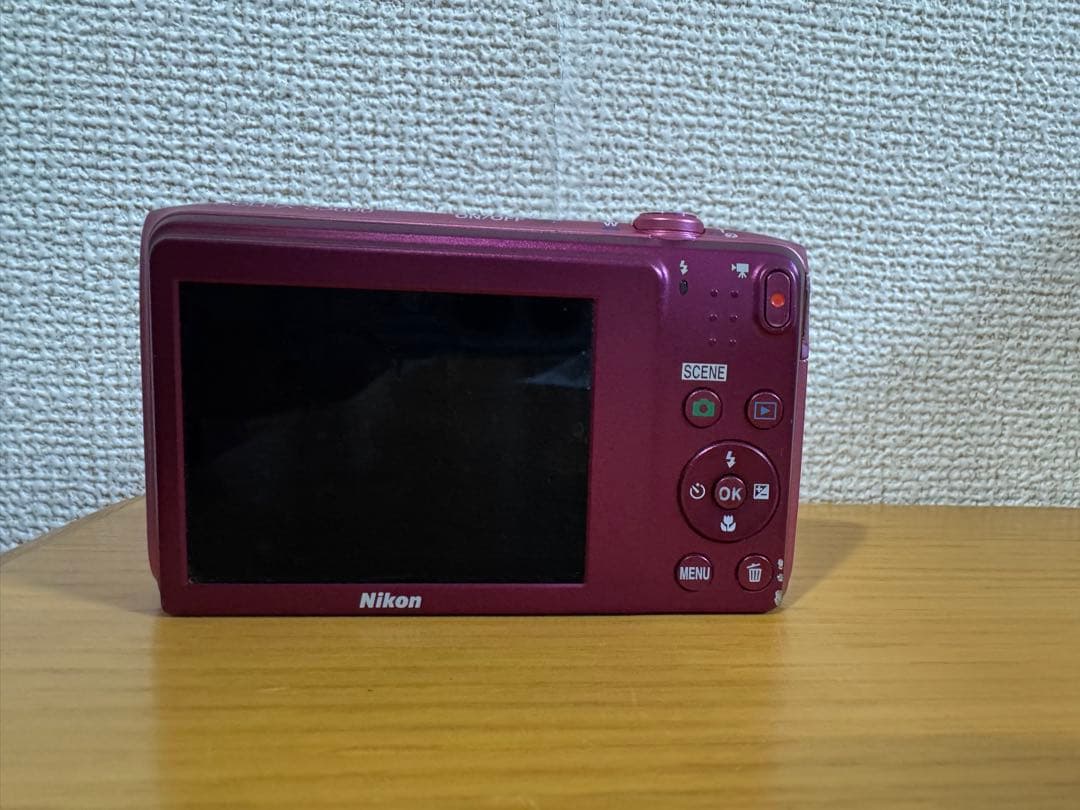 完動品　Nikon COOLPIX S3600 ピンク 本体