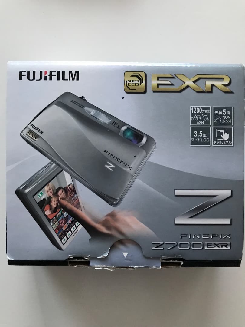 FUJIFILM FINEPIX Z700EXR コンパクトデジタルカメラ