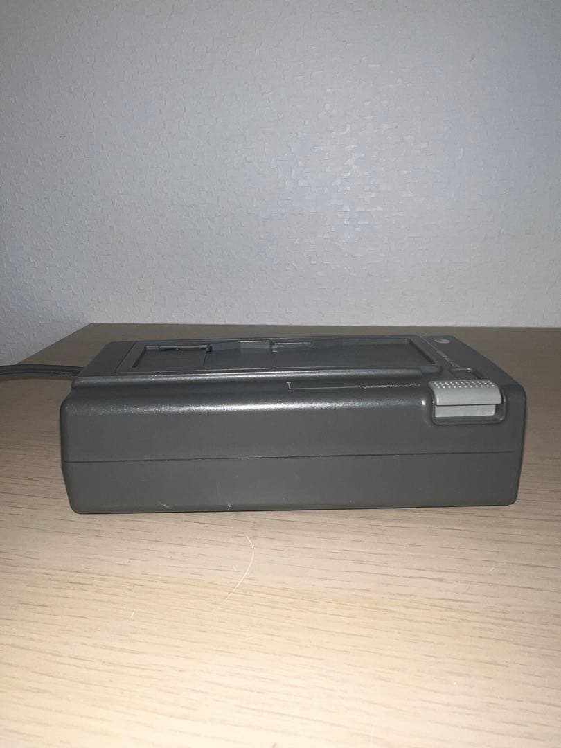 SONYのVideoHi8規格に対応したHandycam、モデルCCD-TR1