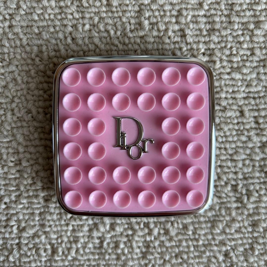 Dior ノベルティ 携帯 アクセサリー