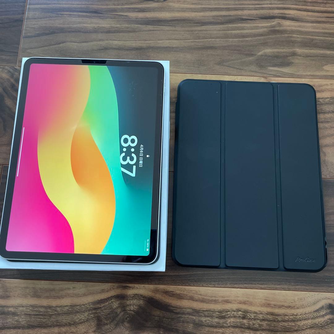 ipadpro 11インチ　箱　備品　ケース付き　保護ガラスほぼ新品。