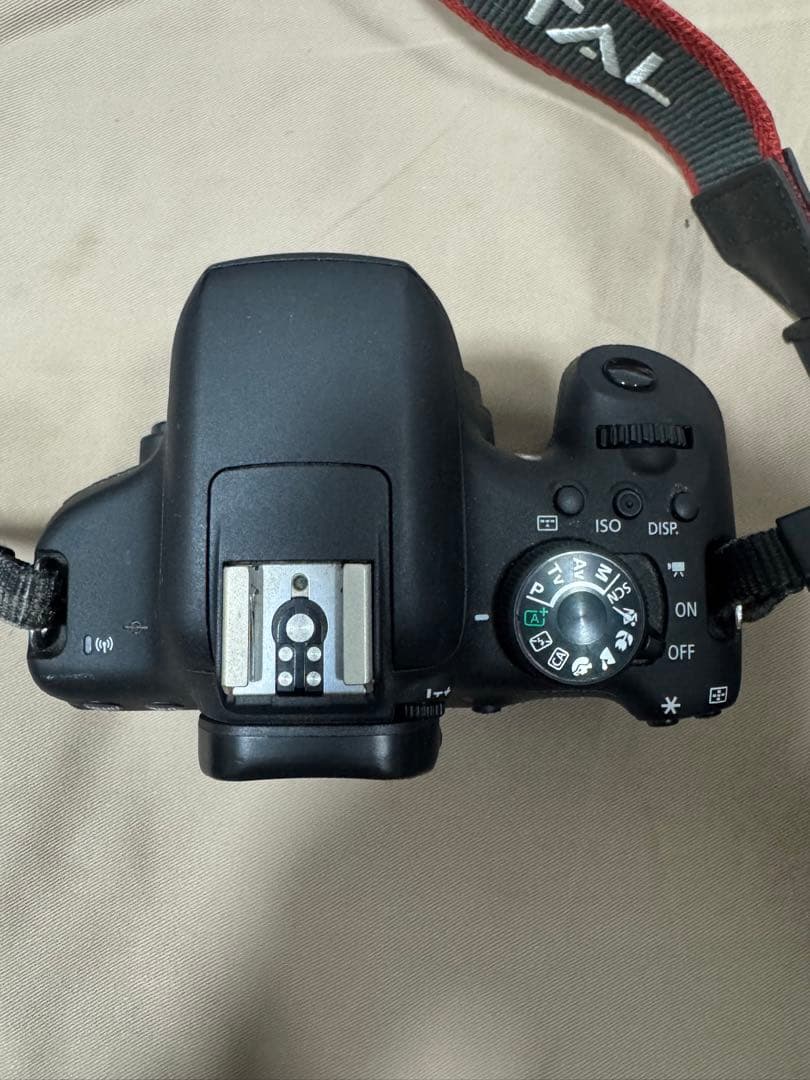 Canon kiss X8i レンズキット　美品