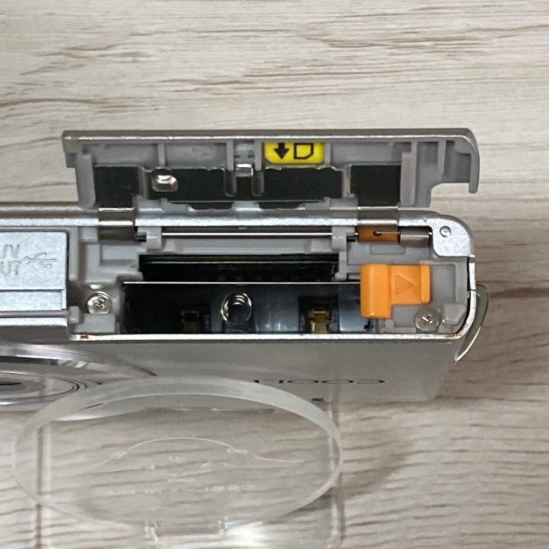 【美品】人気 ニコン Nikon COOLPIX S200 デジタルカメラ