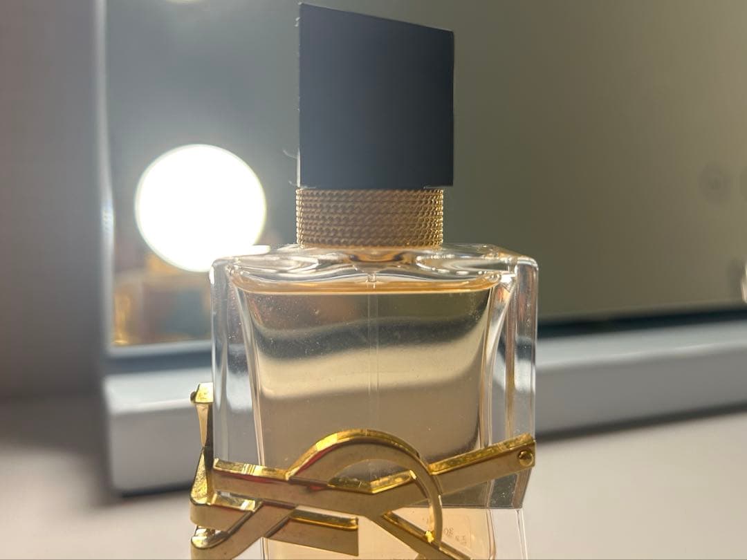 Yves Saint Laurent 香水　LIBRE 30ml