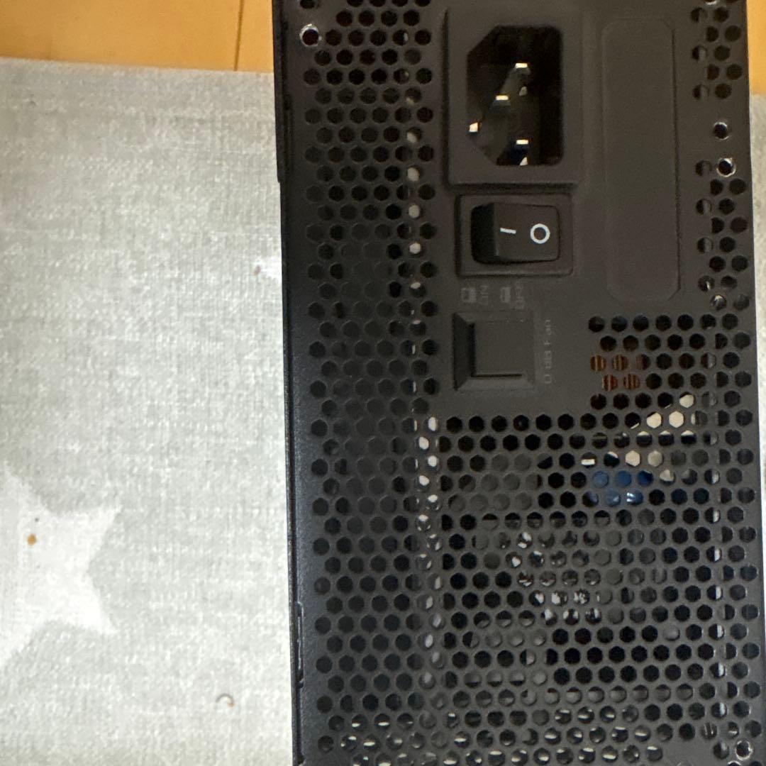 ROG STRIX 1000W GOLD 電源ユニット