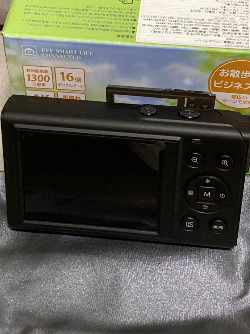 microSD付 国内メーカー 動作確認済 新品F3DCAF13-01コンデジ