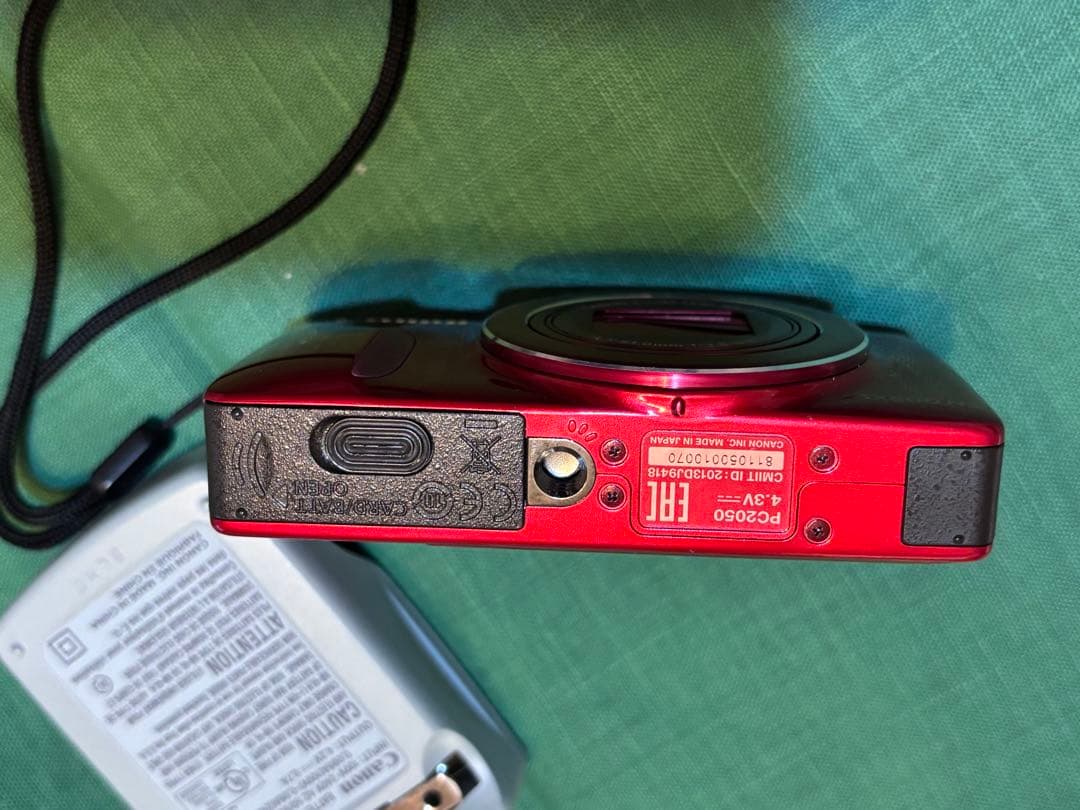 中古デジタルカメラ　デジカメ　赤　キャノン　canon 18× SX600HS