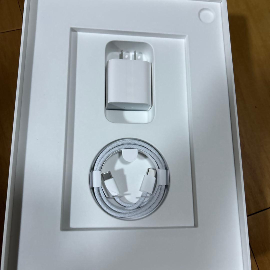 iPad 第11世代 A16 128GB Wi-Fi + Cellular S