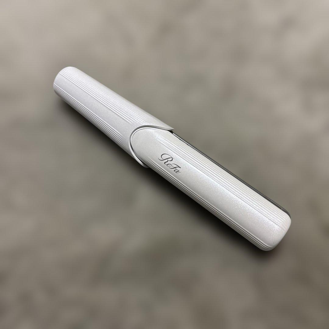新品　リファ コードレスアイロン　　フィンガーアイロン