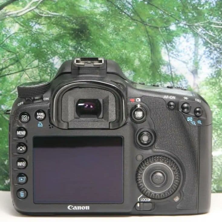 ❤️Canon EOS7Dダブルレンズ☆スマホに転送&超高画質で動画も撮れる❤️