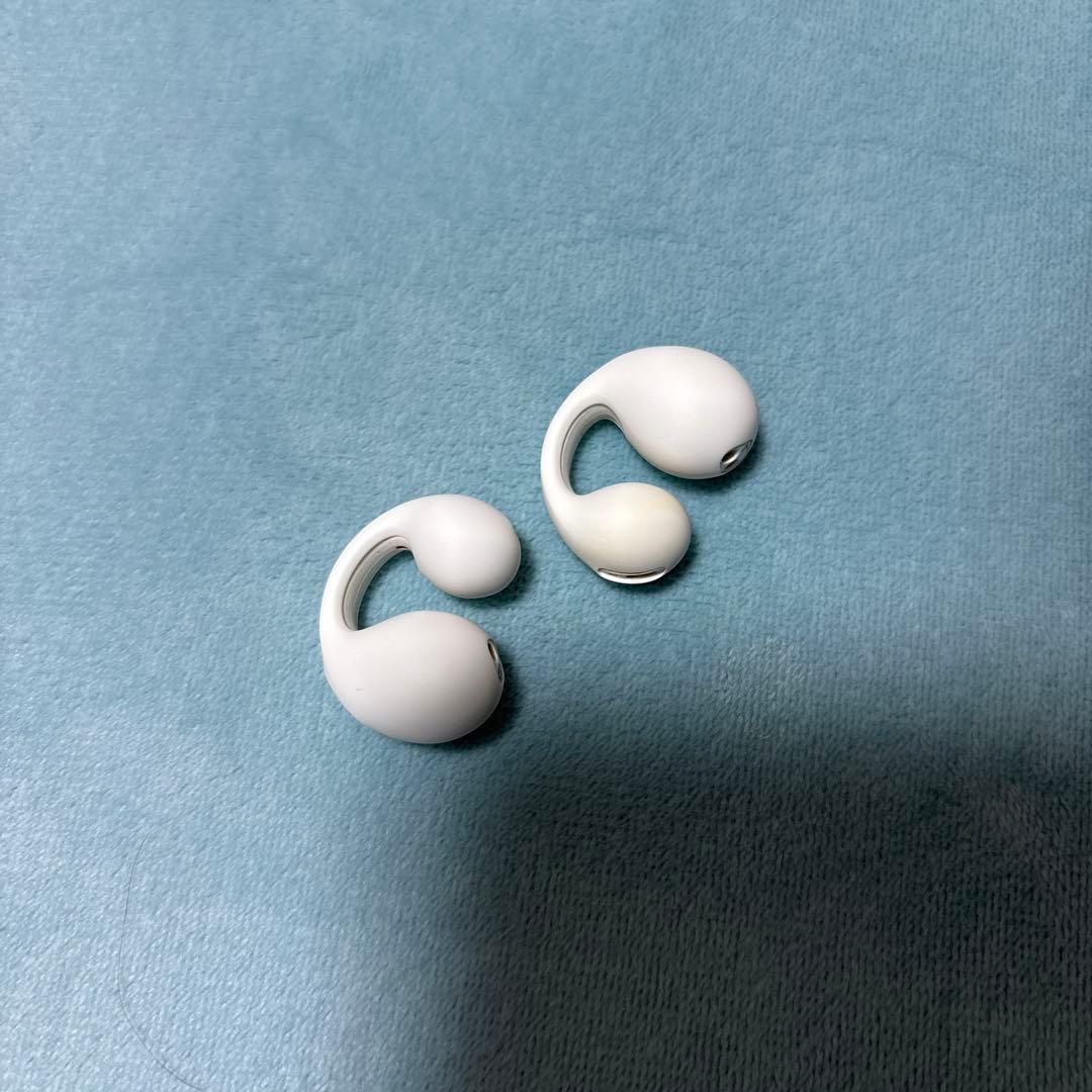 ambie ワイヤレスイヤホン