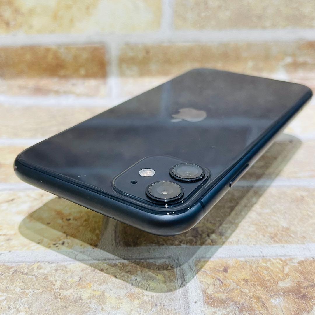 SIMフリー iPhone11 64GB ブラック 新品バッテリ－