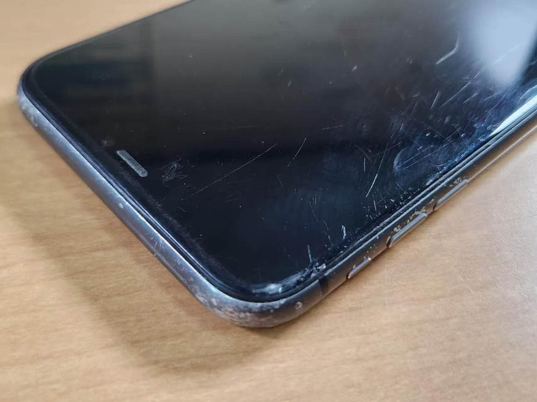 031900M iPhone 11 A2221 128GB ジャンク