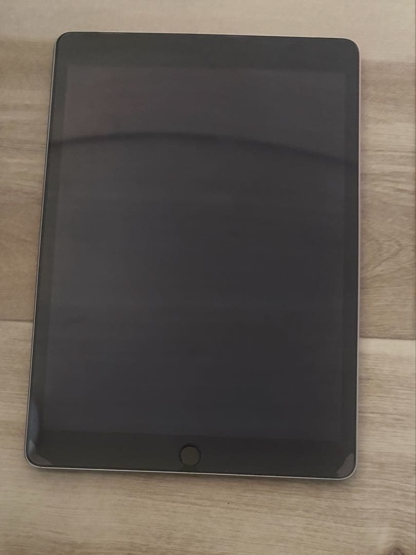 iPad第9世代 シルバー 64GB