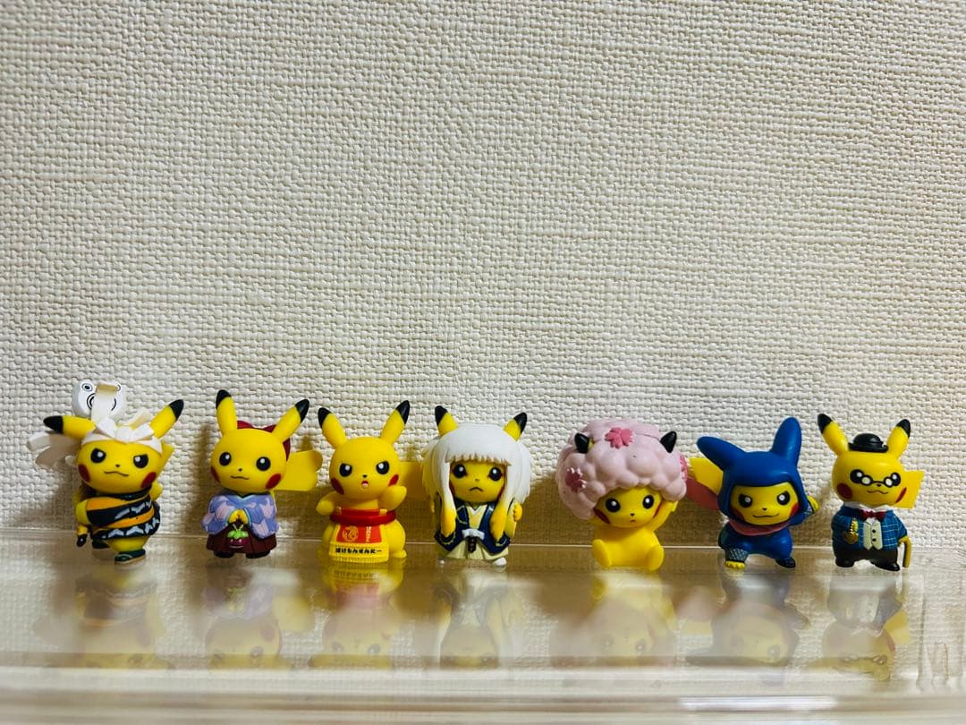 ピカチュウ フィギュア セット　団員ピカチュウ　モンコレ