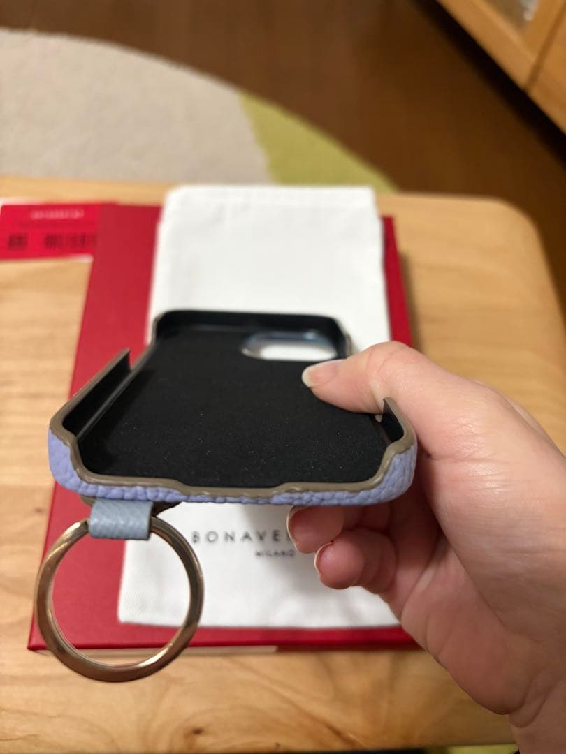 BONAVENTURA iPhone17バックカバーケース
