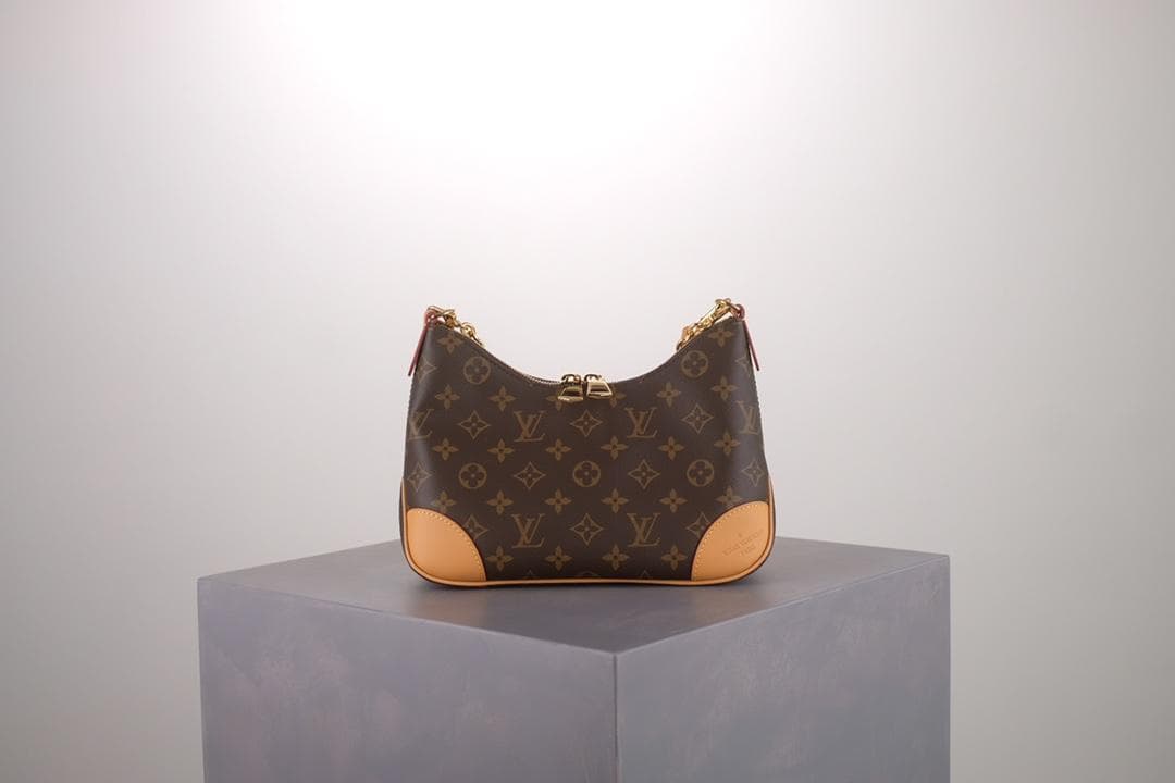 Louis Vuitton ショルダーバッグ