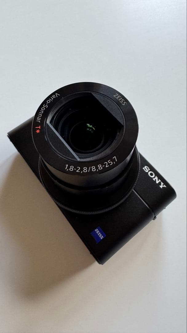 SONY RX100M5 / SONY三脚グリップ・予備バッテリー付