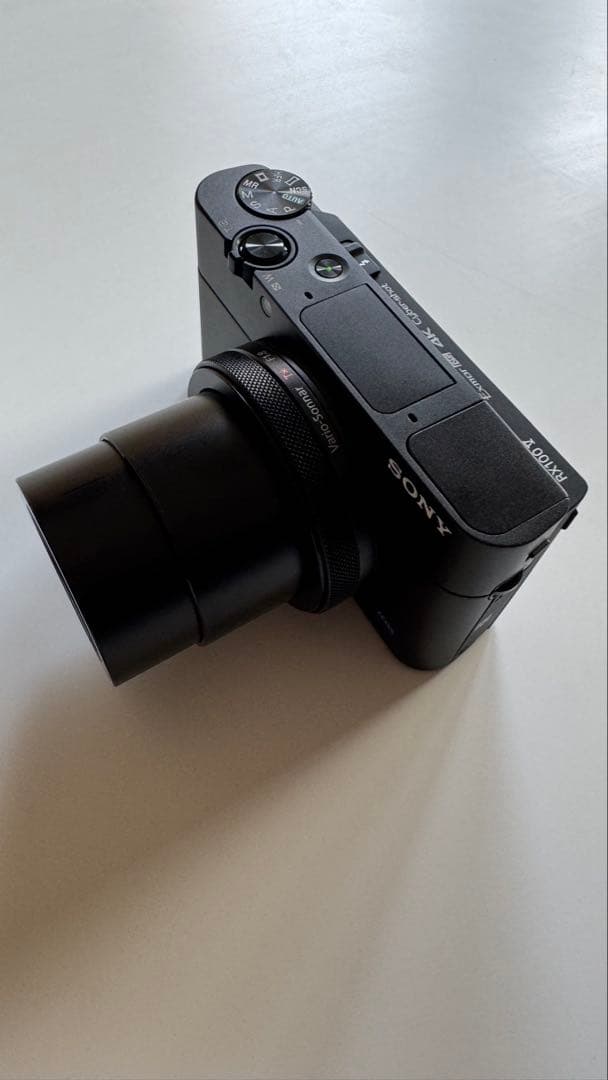 SONY RX100M5 / SONY三脚グリップ・予備バッテリー付