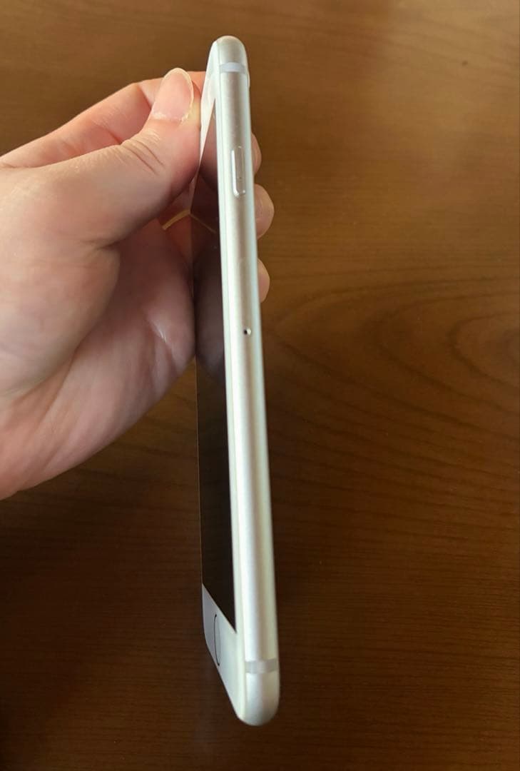 Apple iPhone8 SIMフリー 64G 美中古