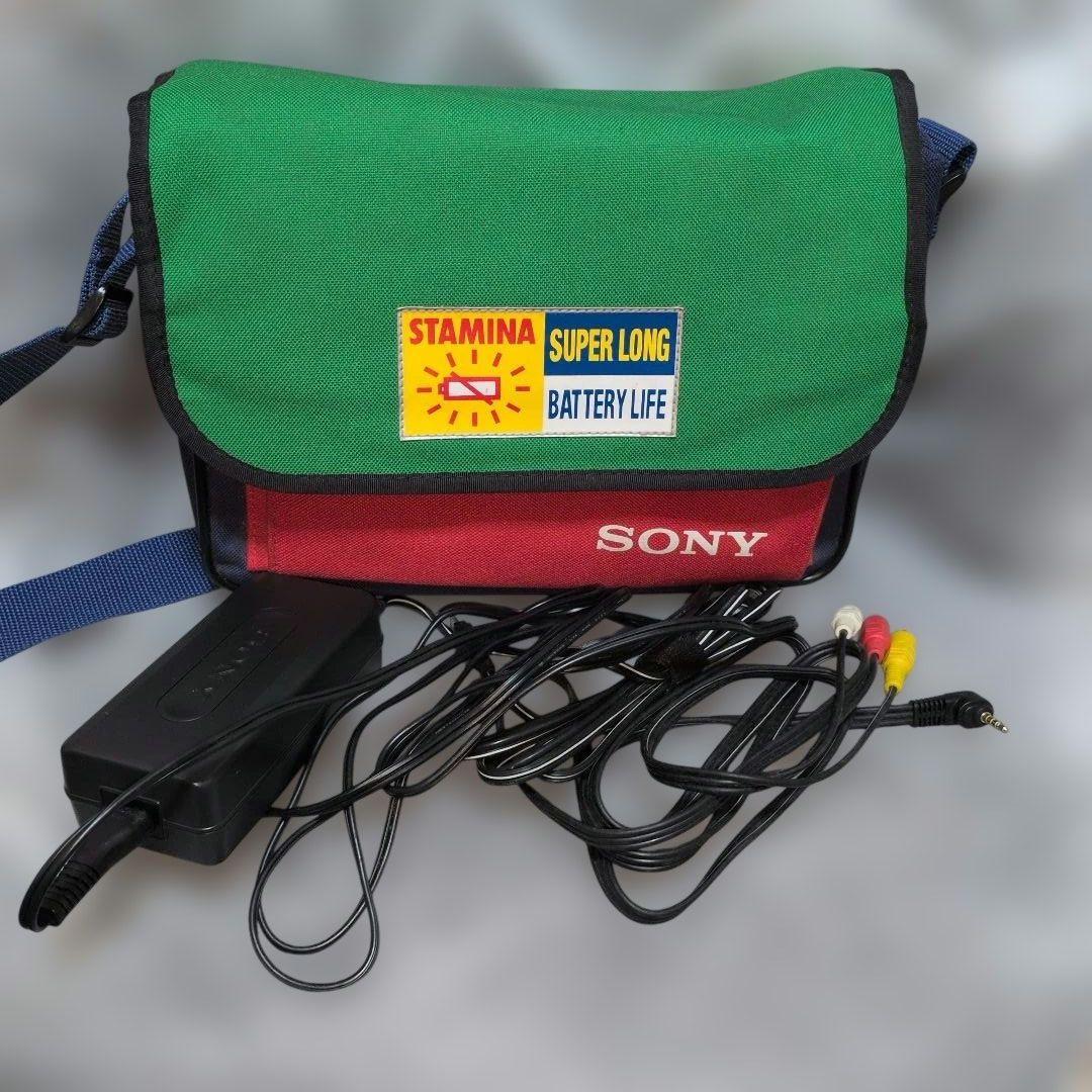★SONY DCR-TRV225 Digital8 ビデオカメラ通電確認済み