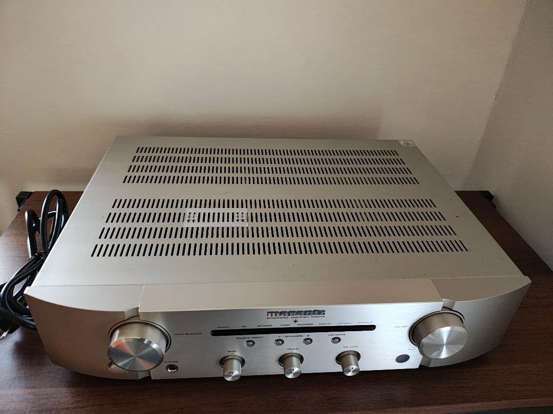 pm6006 marantz 【付属品は電源ケーブルのみ。元箱、リモコン無し】