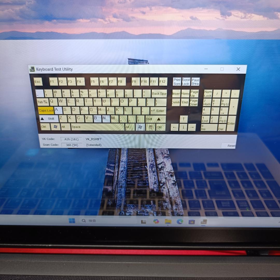 R*0様 【ジャンク】 dynabook 5世代 Corei7 8GB HDD