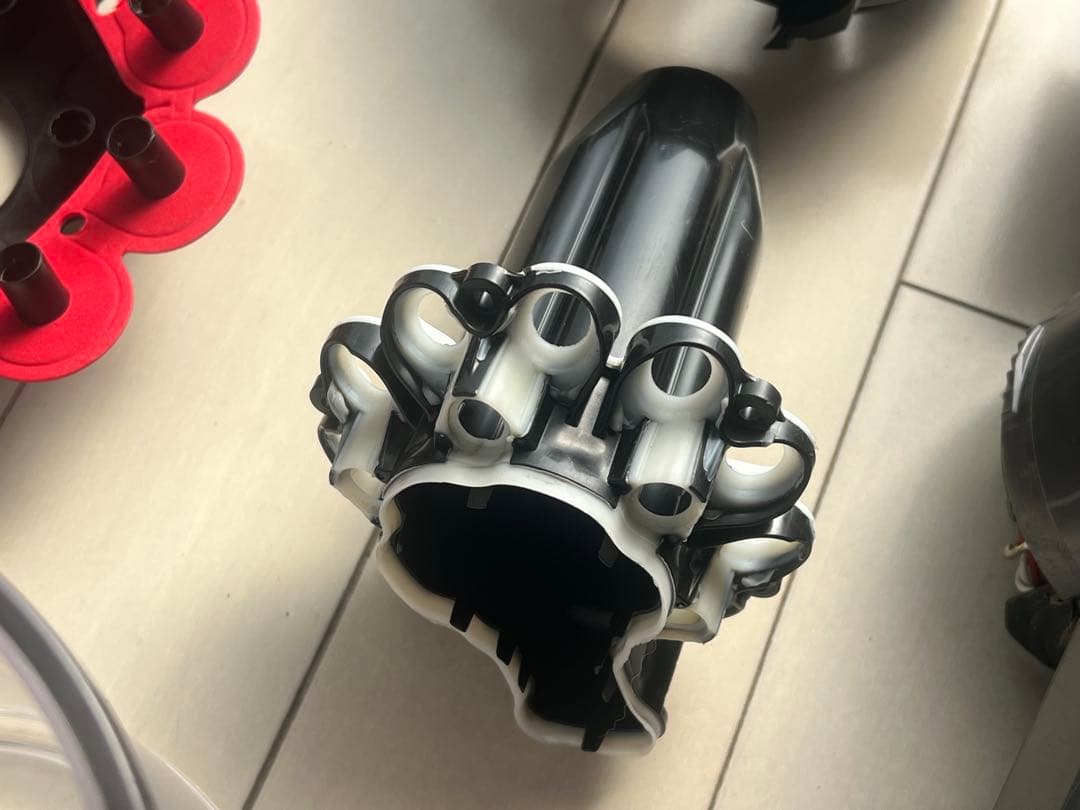dyson V6 cord-free PRO コードレス掃除機 完全分解洗浄済み