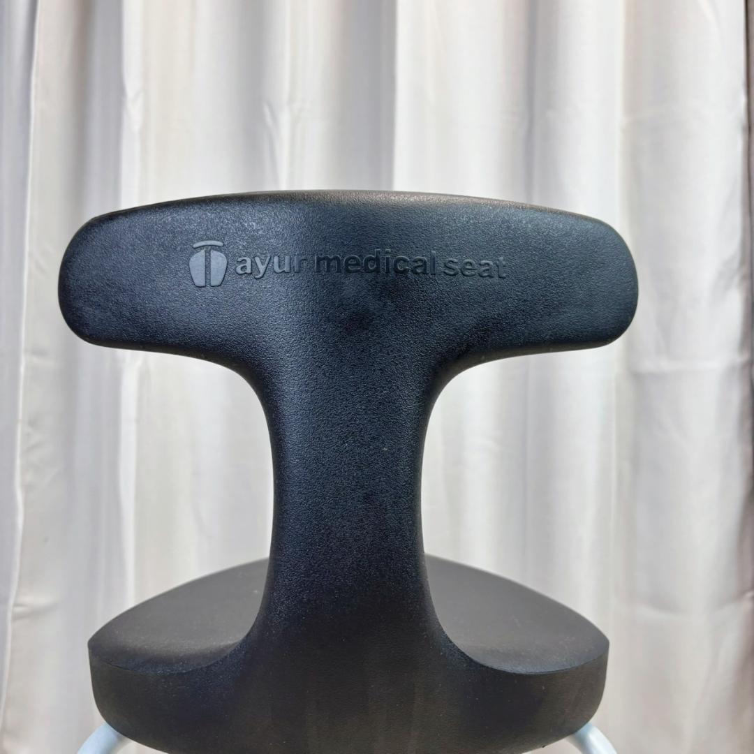 アーユルチェア スツール ayur medical seat 姿勢矯正 腰痛対策