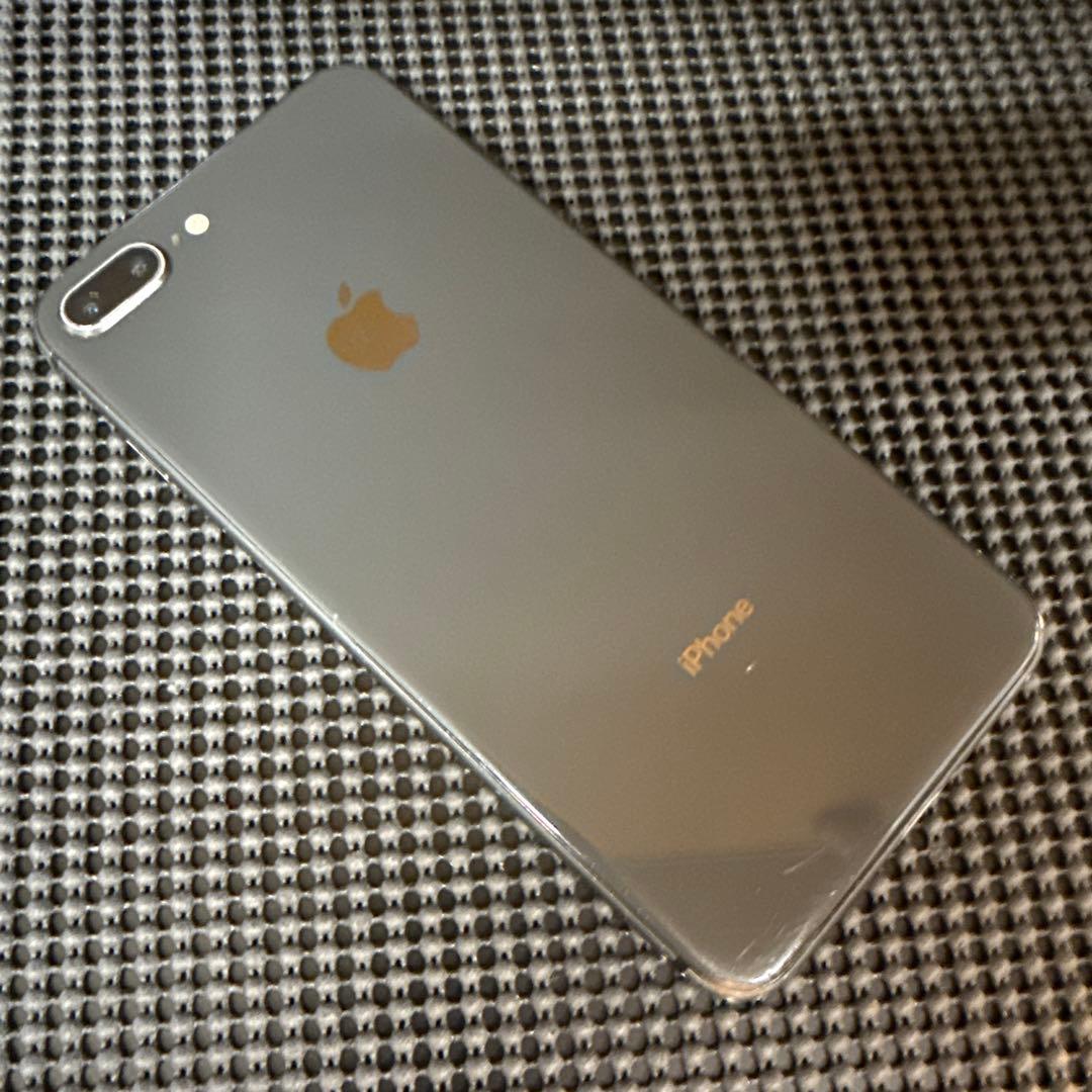 iPhone 8Plus 256GB スペースグレー バッテリー最大容量100%