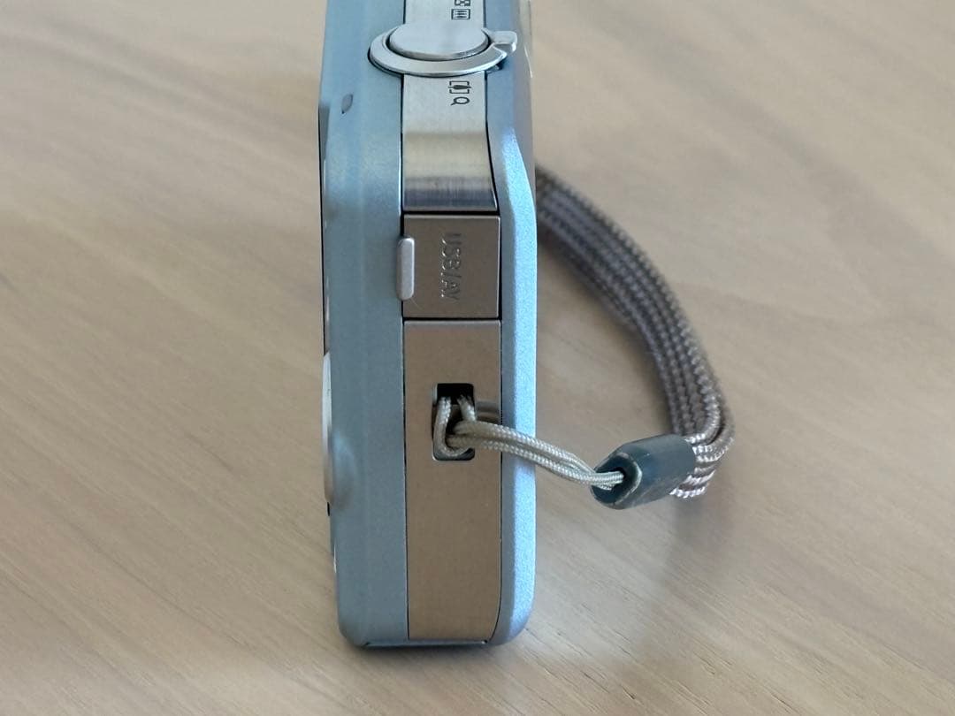 【動作確認済】CASIO EXILIM EX-Z85 オールドデジカメ シルバー