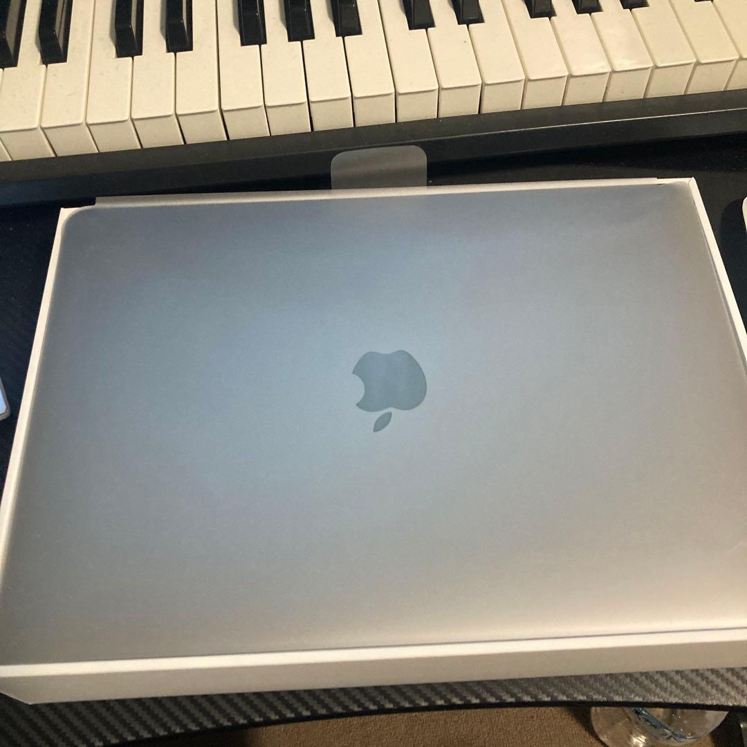 M1 MacBook Air 13インチ スペースグレー