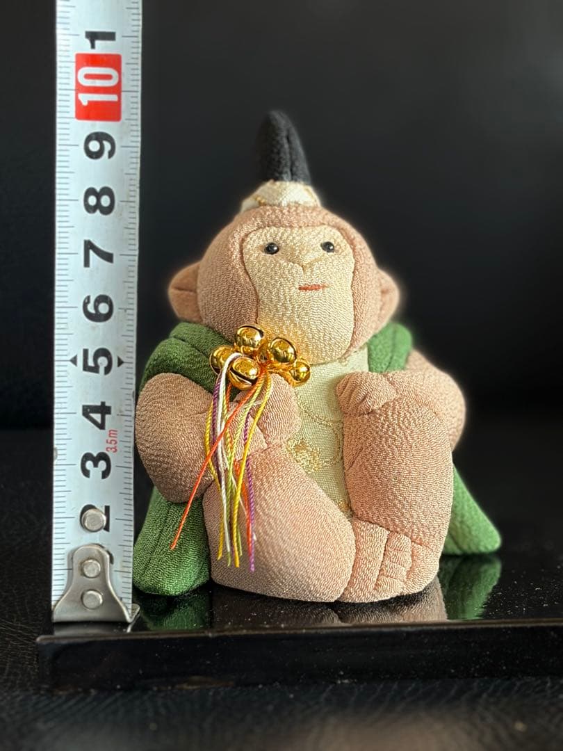古布木目込み人形干支猿　縮緬細工　置物　インテリア　作家物「悦子」造　縁起物
