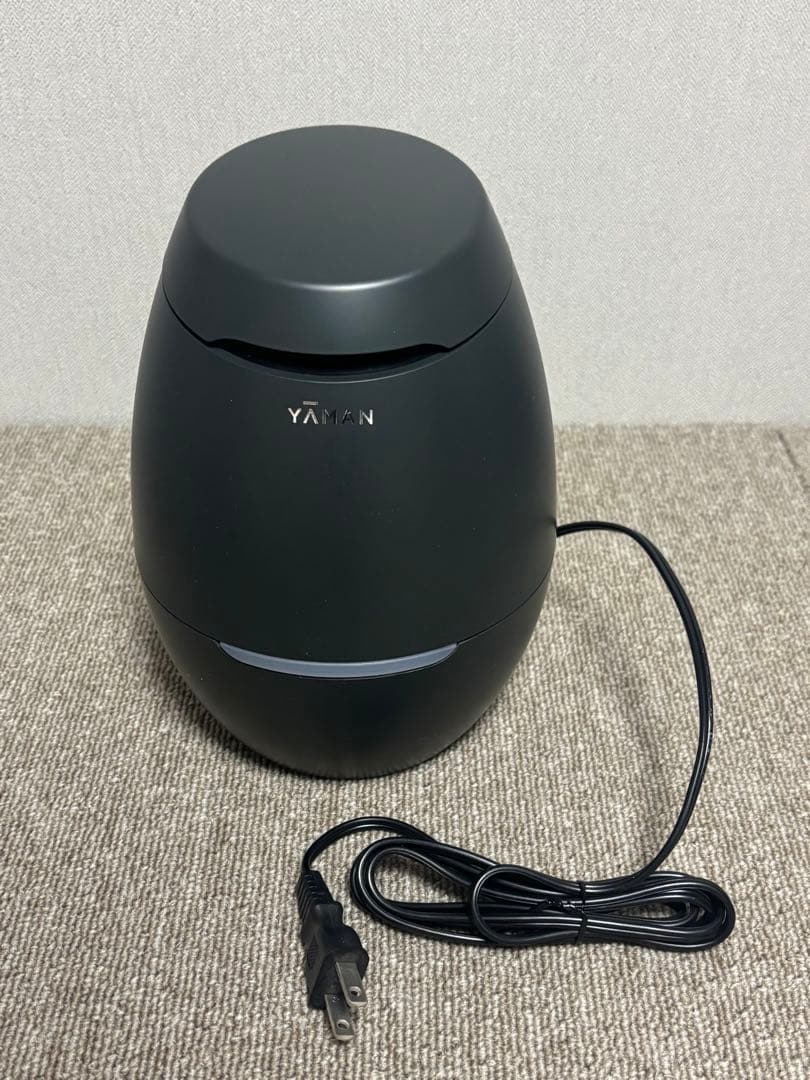 YAMAN BRIGHT CLEAN フェイススチーマー ブラック