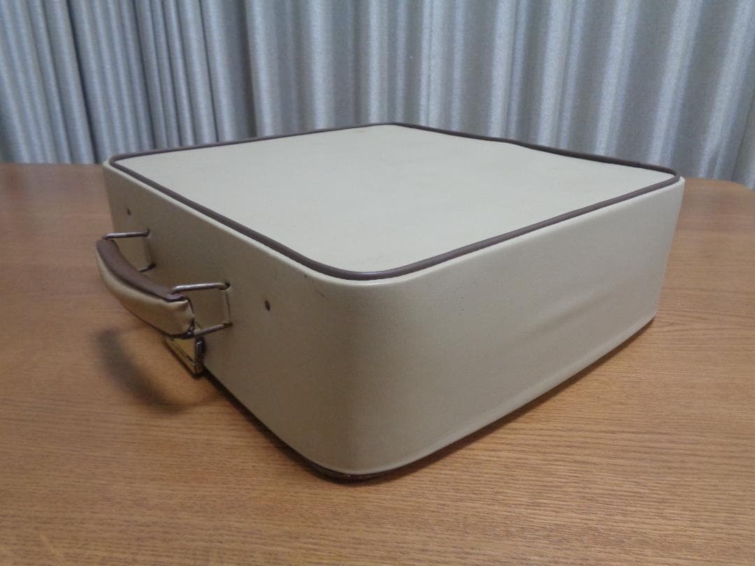 完動品　 ITE120　ロイヤルタイプライターカスタムカラー