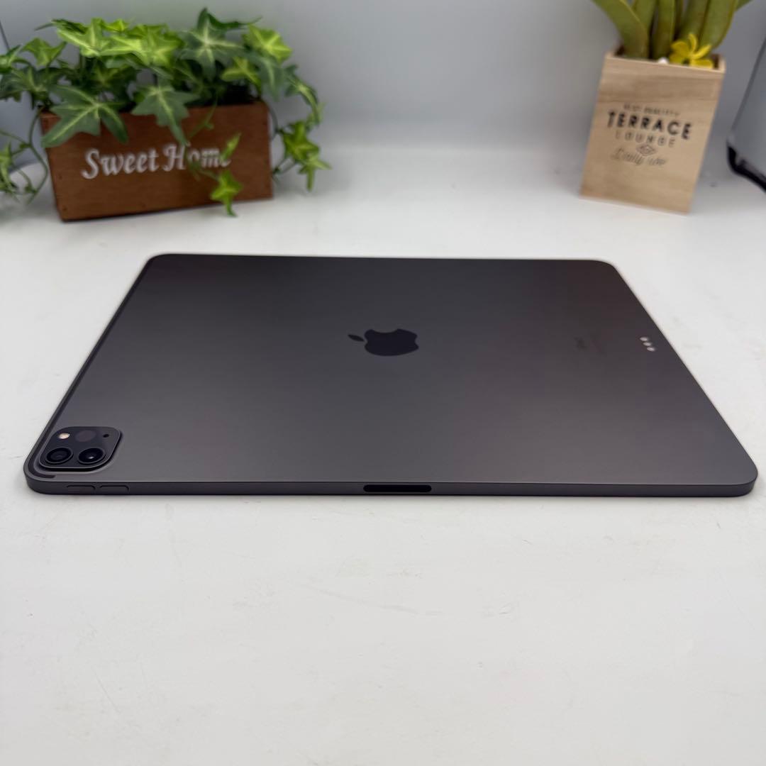 【新品同様に近い】iPad Pro M1 第5世代 13インチWifi 512G