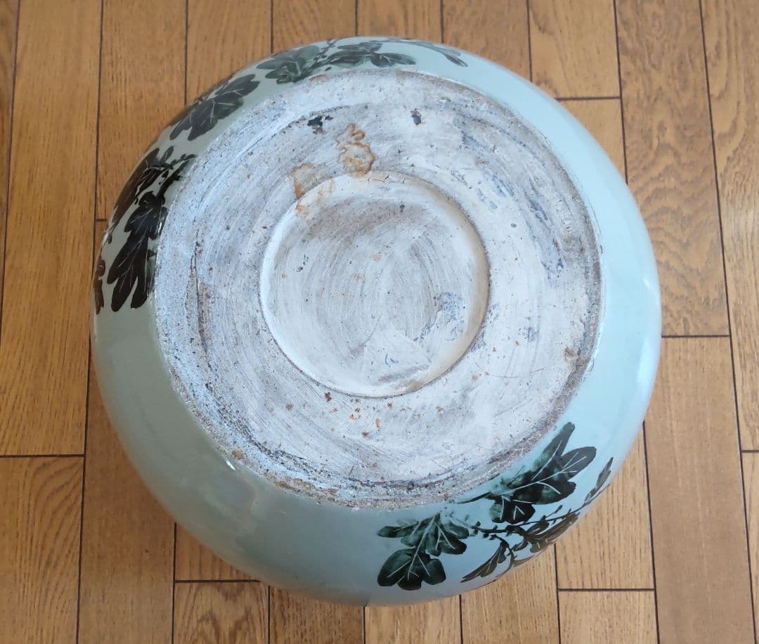 陶器製　火鉢　菊の図　手あぶり