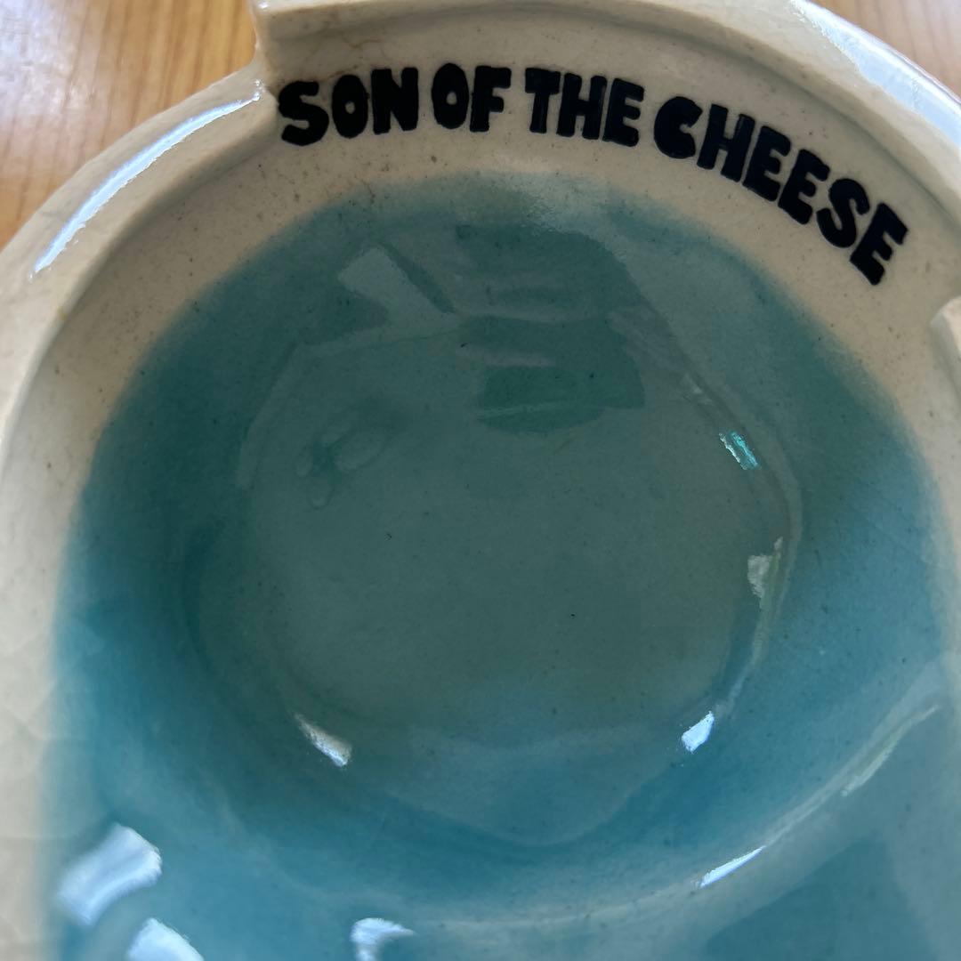 SON OF THE CHEESE 陶器製灰皿
