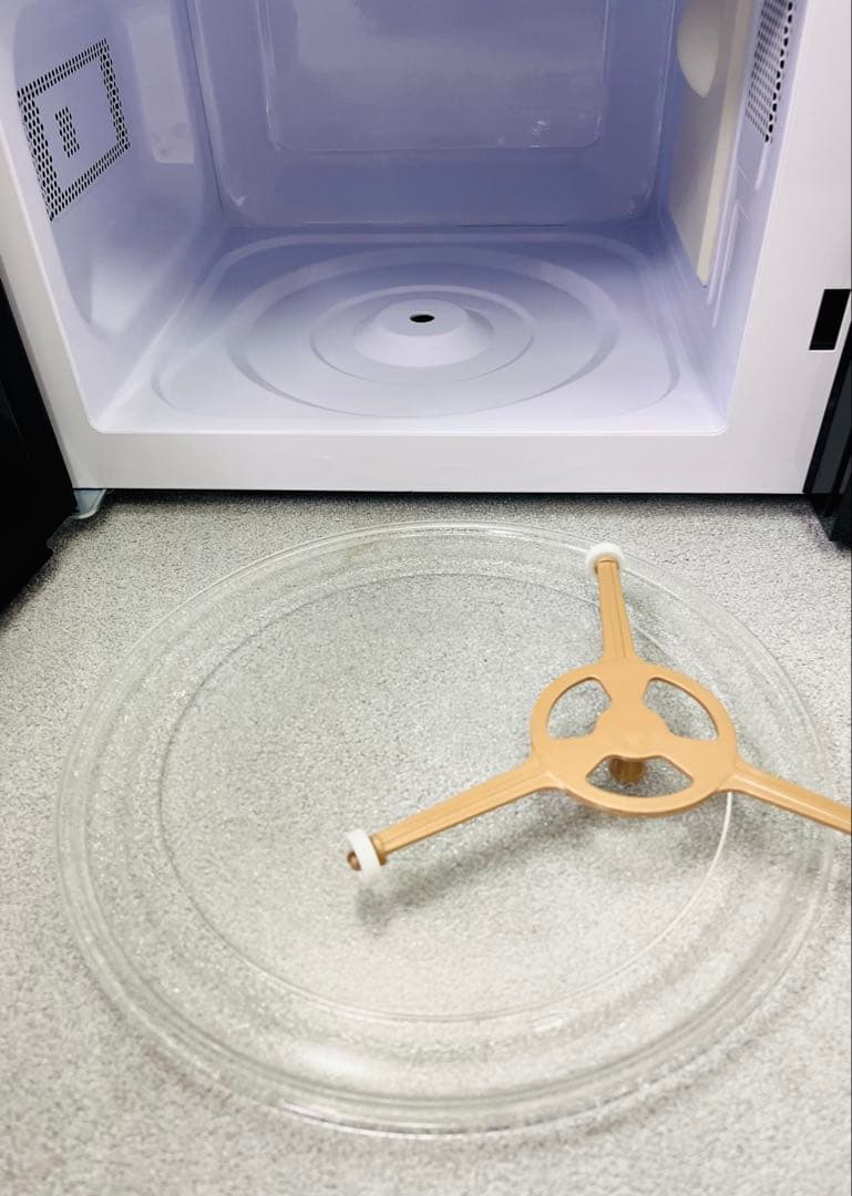 【美品】ニトリ　西日本用電子レンジ （60Hz） 700W　黒　2024年製
