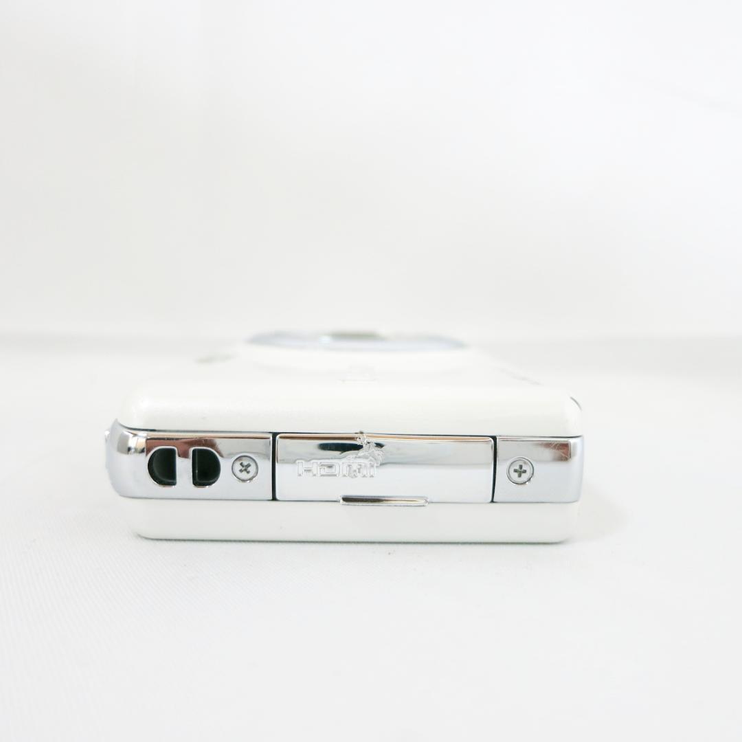 Panasonicデジカメ LUMIX DMC-FX77 ホワイト
