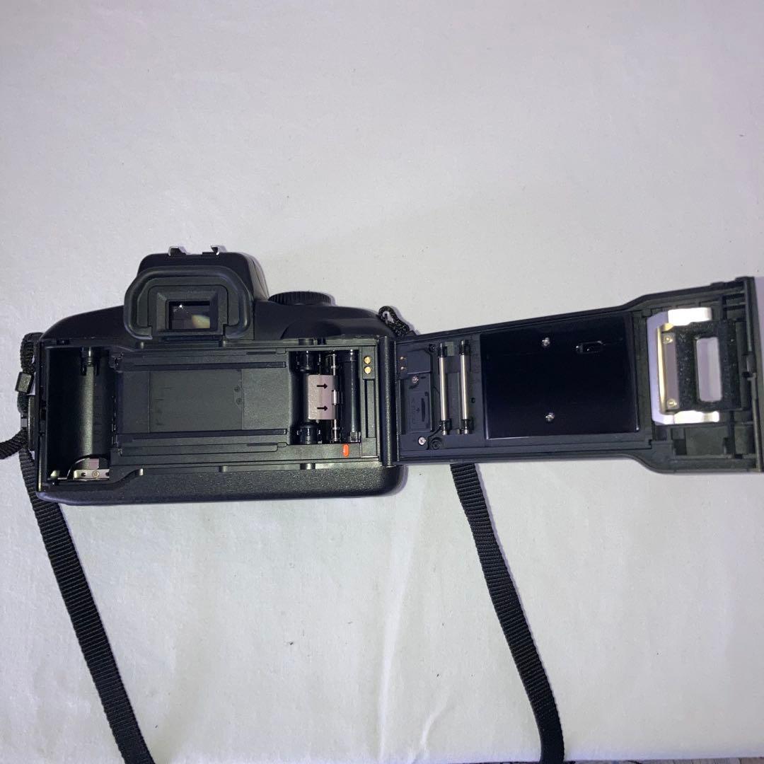 CANON キヤノン EOS 700QD 標準レンズ　望遠レンズ　他　作動未確認