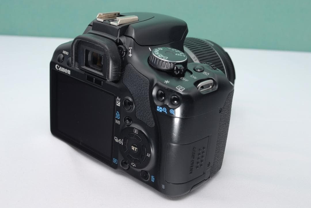 ☘️届いてすぐ使える✨️ Canon Kiss X2 一眼レフカメラ 手ぶれ補正