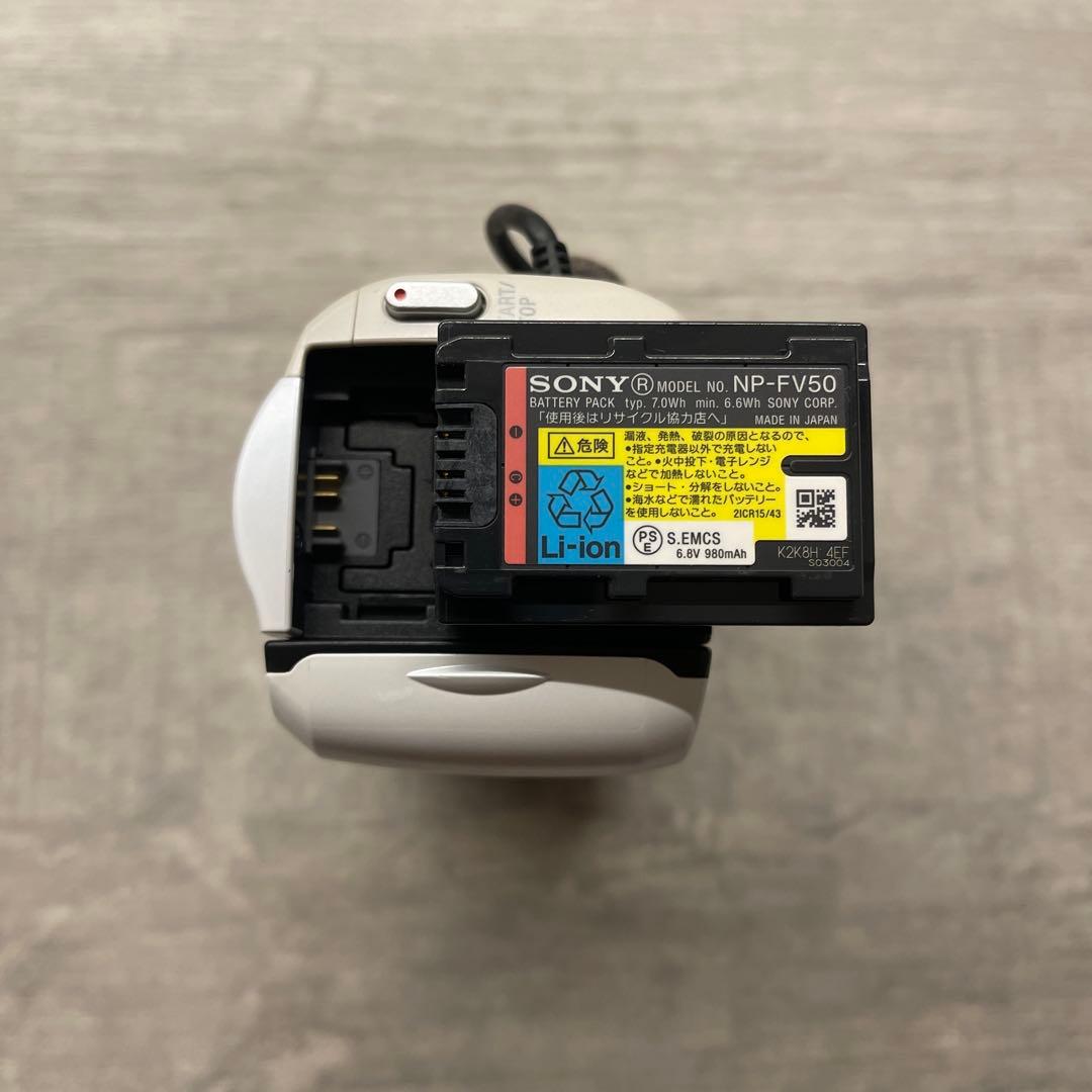 プロジェクター搭載HDビデオカメラ Sony HDR-PJ390