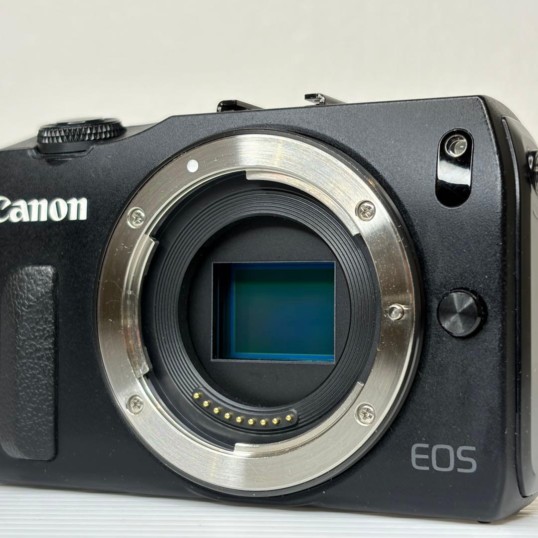 ⭐️美品⭐️ Canon ミラーレス一眼カメラ EOS M ダブルレンズキット