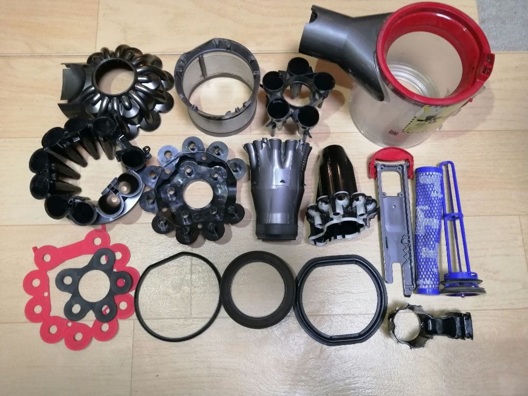 分解清掃済み ダイソン V8 SV10K 本体