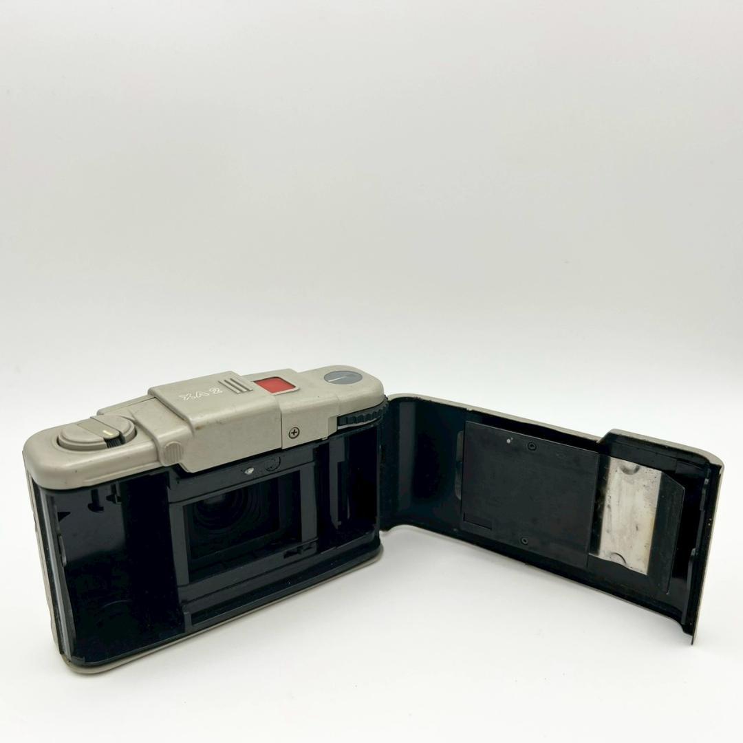【動作品】OLYMPUS XA2 グレー コンパクト 単焦点 フィルム A11