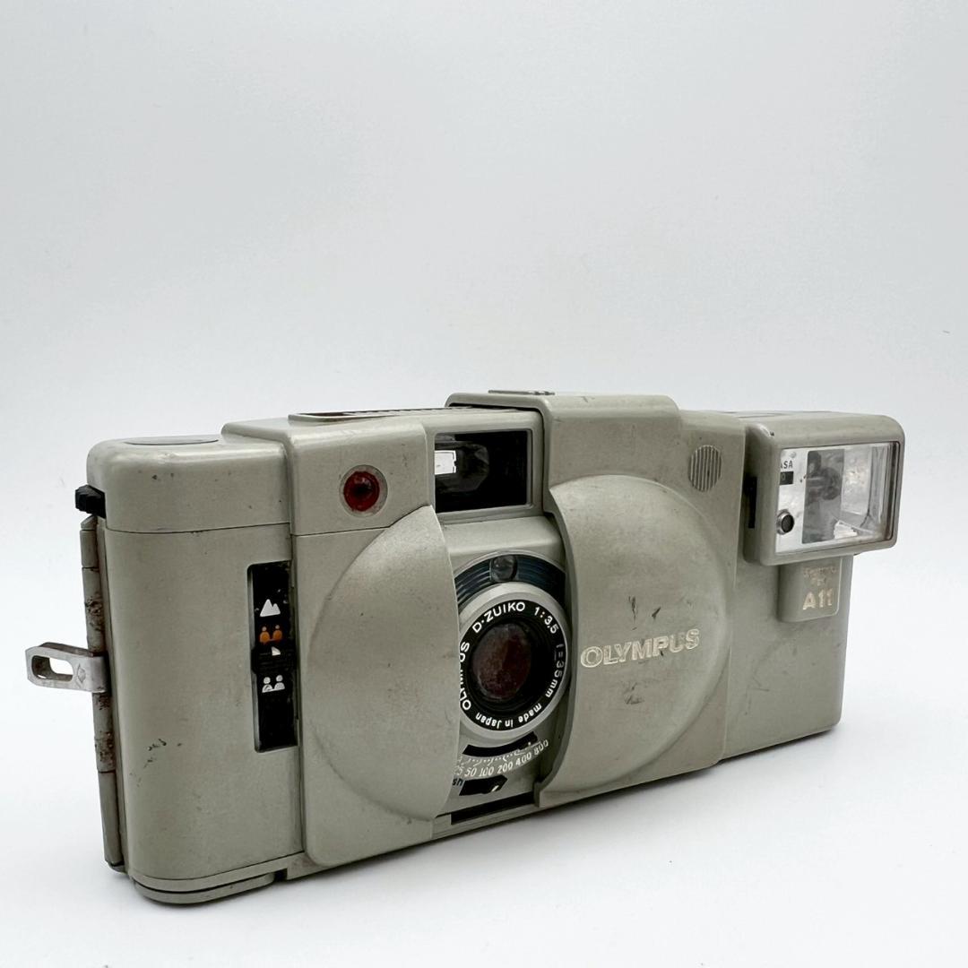【動作品】OLYMPUS XA2 グレー コンパクト 単焦点 フィルム A11