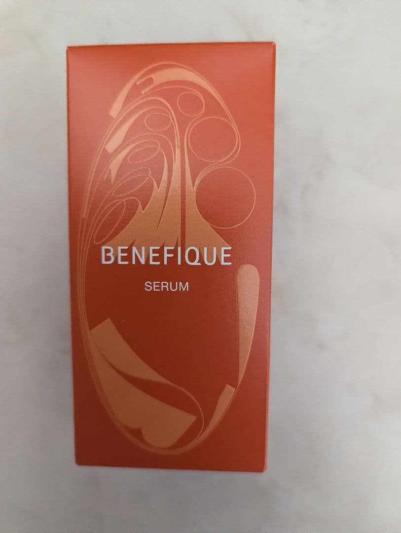 BENEFIQUE SERUM 50ml 新品　ベネフィーク　セラム