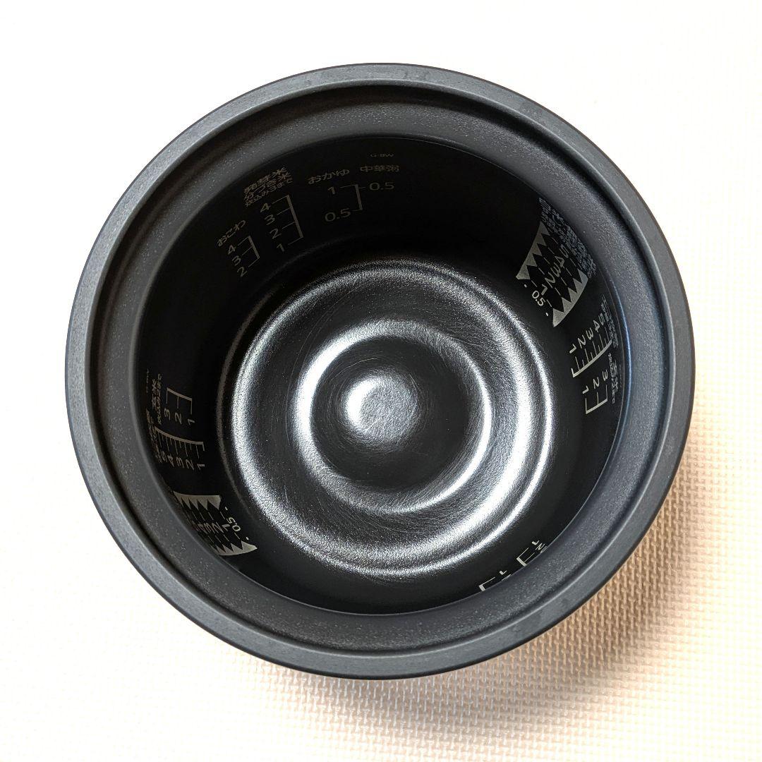 NJ-BW10G-B(炭漆黒) 2025年製 三菱 本炭釜【紬】
