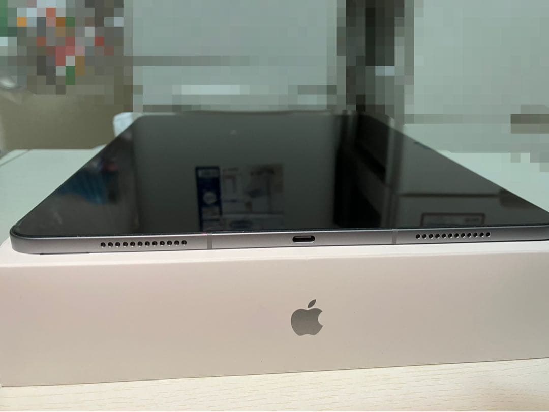 iPad Air (M2) 13インチ Wi-Fi + Cellular